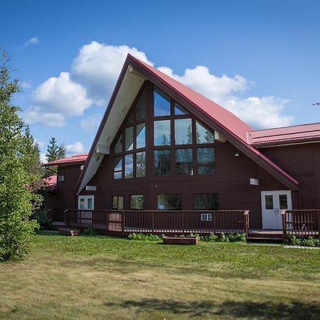 Bedrock Motel Mayo Екстер'єр фото